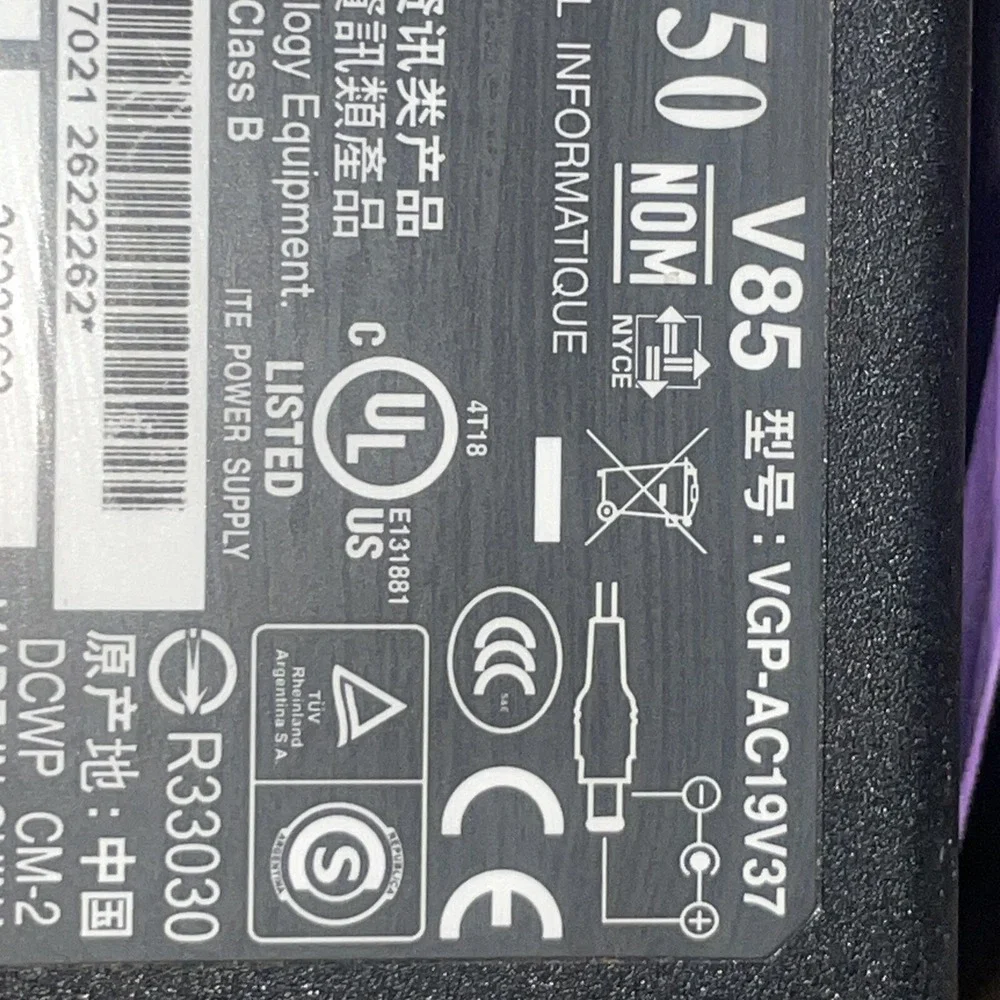 Genuine Sony Laptop Charger V85 AC Adapter 19.5v‎ ~ VGP-AC19V37